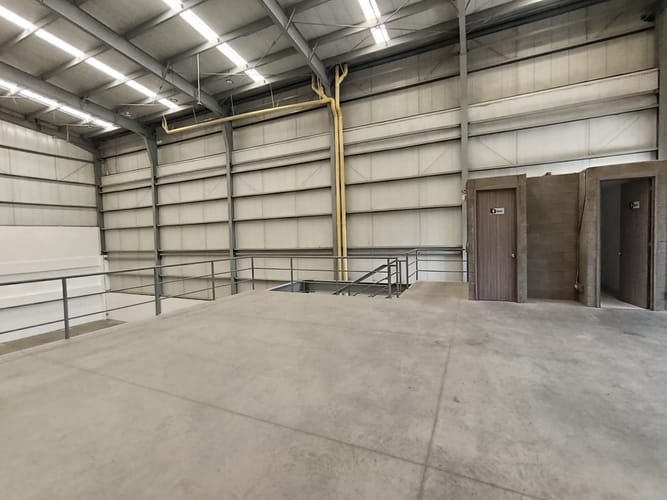 Bodega en arriendo en Copacabana, 600 m² · foto 15 de 19
