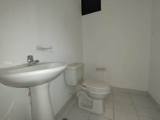 Bodega en arriendo en Copacabana, 600 m² · foto 19 de 19