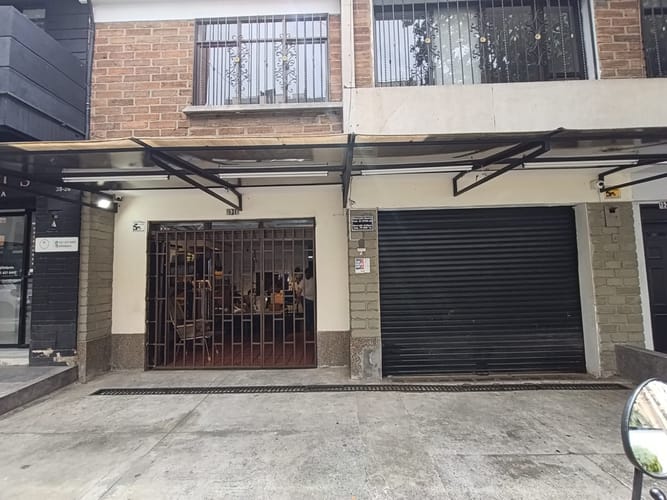 Local en arriendo en Laureles, Medellín, 130 m² · foto 7 de 9