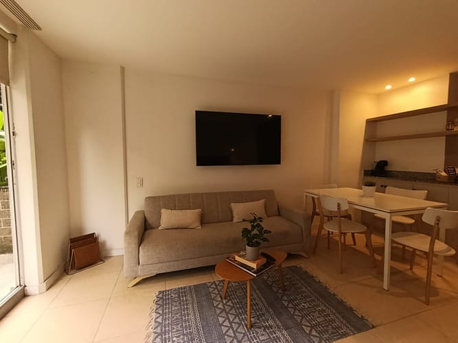 Apartaestudio en arriendo en Las Lomas, Medellín, 45 m² · foto 3 de 13