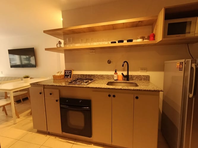 Apartaestudio en arriendo en Las Lomas, Medellín, 45 m² · foto 6 de 13