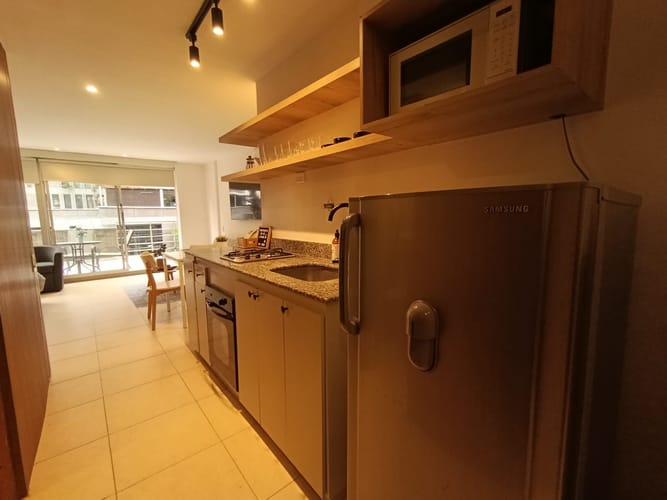 Apartaestudio en arriendo en Las Lomas, Medellín, 45 m² · foto 7 de 13