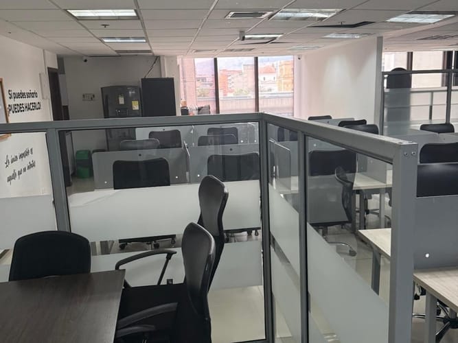 Oficina en arriendo en Guayaquil, Medellín, 108 m² · foto 4 de 12