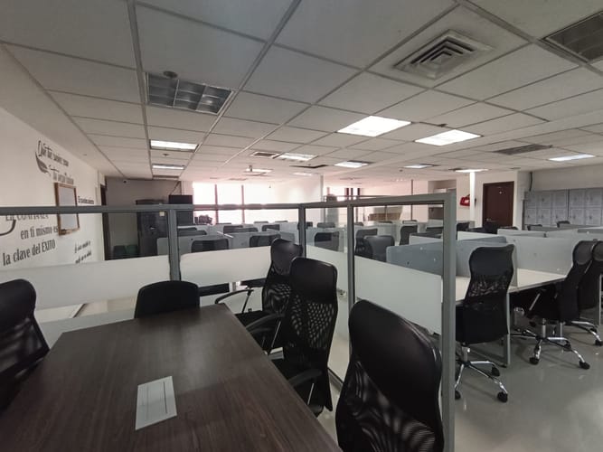 Oficina en arriendo en Guayaquil, Medellín, 108 m² · foto 8 de 12