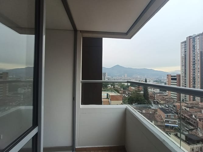 Apartamento de 3 alcobas en arriendo en Las Lomitas, Sabaneta, 63 m² · foto 9 de 20