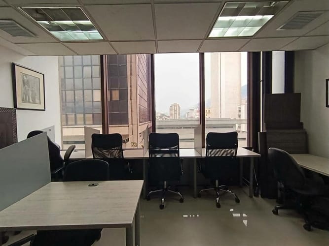 Oficina en arriendo en Guayaquil, Medellín, 108 m² · foto 9 de 12
