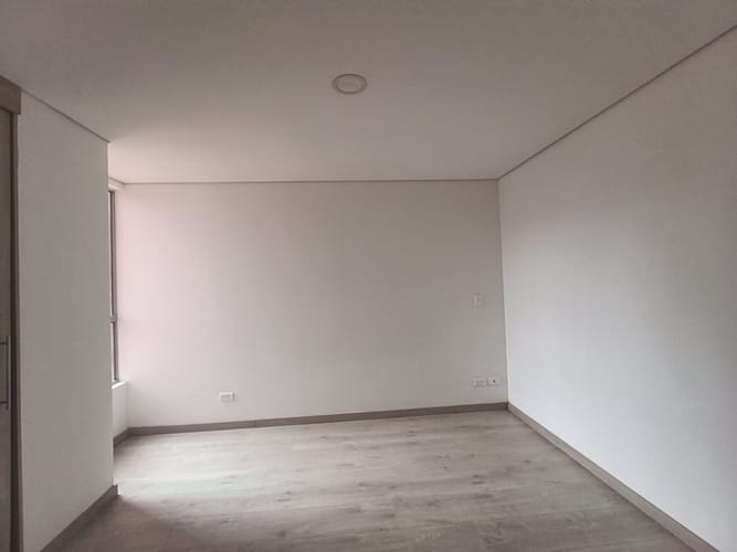 Apartamento de 3 alcobas en arriendo en Las Lomitas, Sabaneta, 63 m² · foto 11 de 20