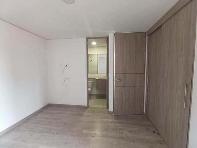 Apartamento de 3 alcobas en arriendo en Las Lomitas, Sabaneta, 63 m² · foto 14 de 20