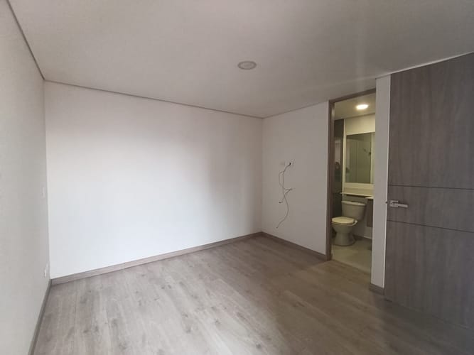 Apartamento de 3 alcobas en arriendo en Las Lomitas, Sabaneta, 63 m² · foto 15 de 20
