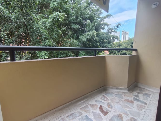 Apartamento de 4 alcobas en arriendo en Laureles, Medellín, 120 m² · foto 6 de 19