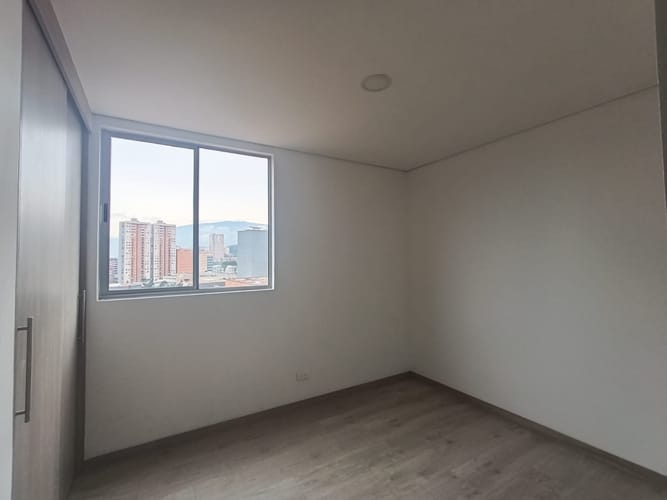 Apartamento de 3 alcobas en arriendo en Las Lomitas, Sabaneta, 63 m² · foto 16 de 20