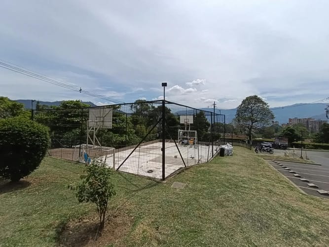 Apartamento de 2 alcobas en arriendo en La Ferreira, La Estrella, 70 m² · foto 17 de 18