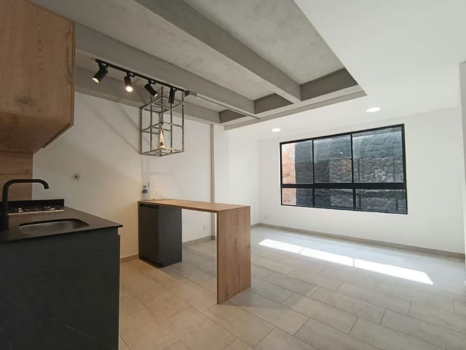 Apartamento de 2 alcobas en arriendo en Boston, Medellín, 65 m² · foto 5 de 14