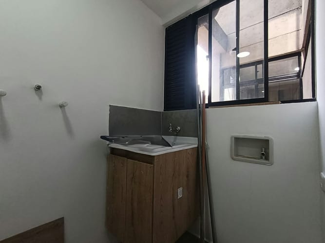 Apartamento de 2 alcobas en arriendo en Boston, Medellín, 65 m² · foto 14 de 14