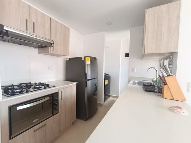 Apartamento de 2 alcobas en arriendo en El Porvenir, Rionegro, 66 m² · foto 3 de 13