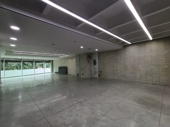 Oficina en arriendo en El Poblado, Medellín, 172 m² · foto 3 de 18
