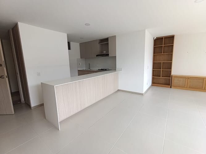 Apartamento de 3 alcobas en arriendo en Loma Del Escobero, Envigado, 90 m² · foto 13 de 13