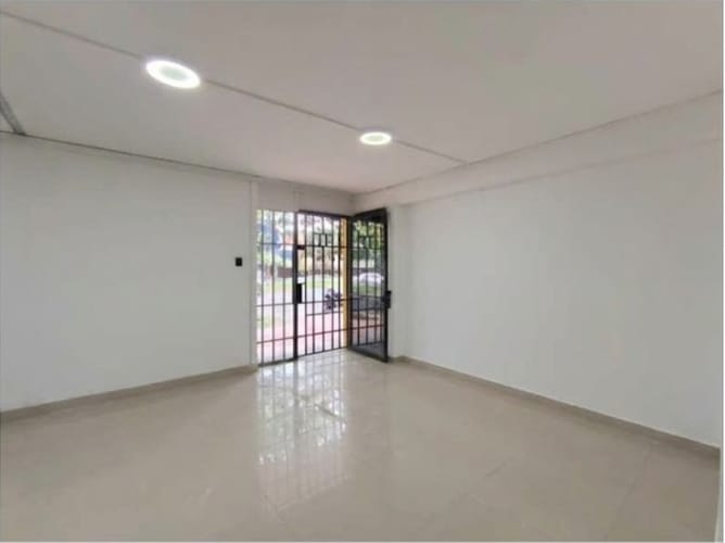 Local en arriendo en Bolivariana, Medellín, 220 m² · foto 6 de 13