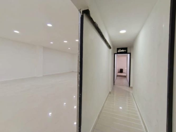 Local en arriendo en Bolivariana, Medellín, 220 m² · foto 8 de 13