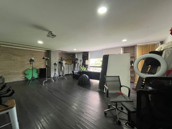 Oficina en arriendo en Lalinde, Medellín, 194 m² · foto 8 de 10
