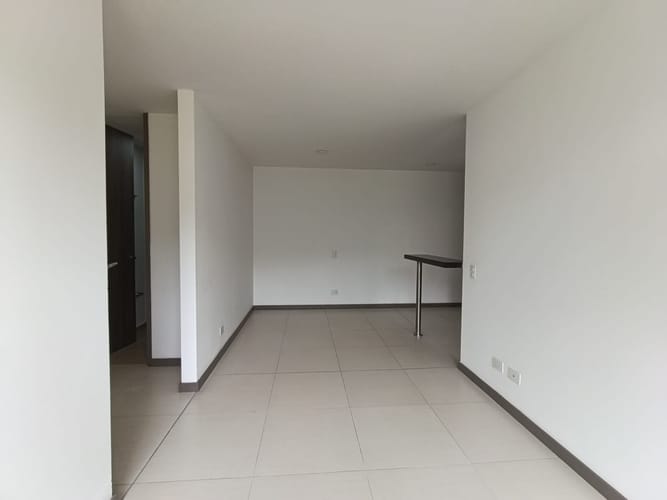 Apartamento de 2 alcobas en arriendo en Las Lomitas, Sabaneta, 62 m² · foto 9 de 20
