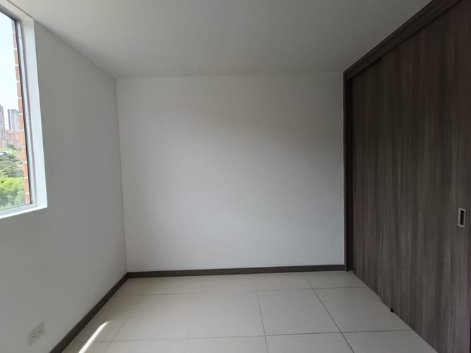 Apartamento de 2 alcobas en arriendo en Las Lomitas, Sabaneta, 62 m² · foto 11 de 20