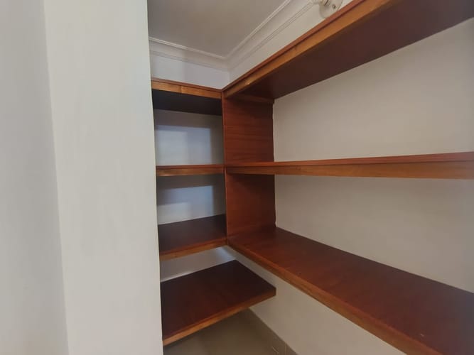 Apartamento de 3 alcobas en arriendo en Laureles, Medellín, 198 m² · foto 10 de 20