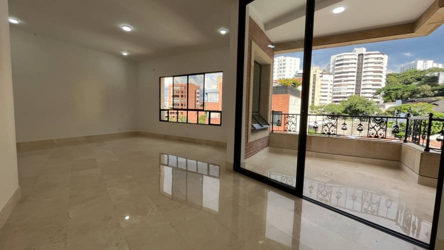 Apartamento de 3 alcobas en venta en Santa Teresita, Cali, 240 m² · foto 6 de 24