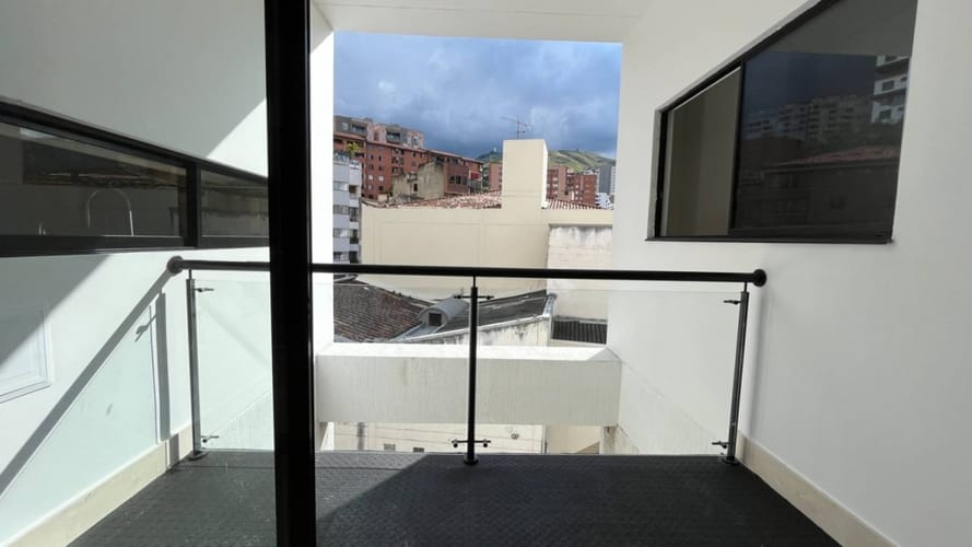 Apartamento de 3 alcobas en venta en Santa Teresita, Cali, 240 m² · foto 11 de 24