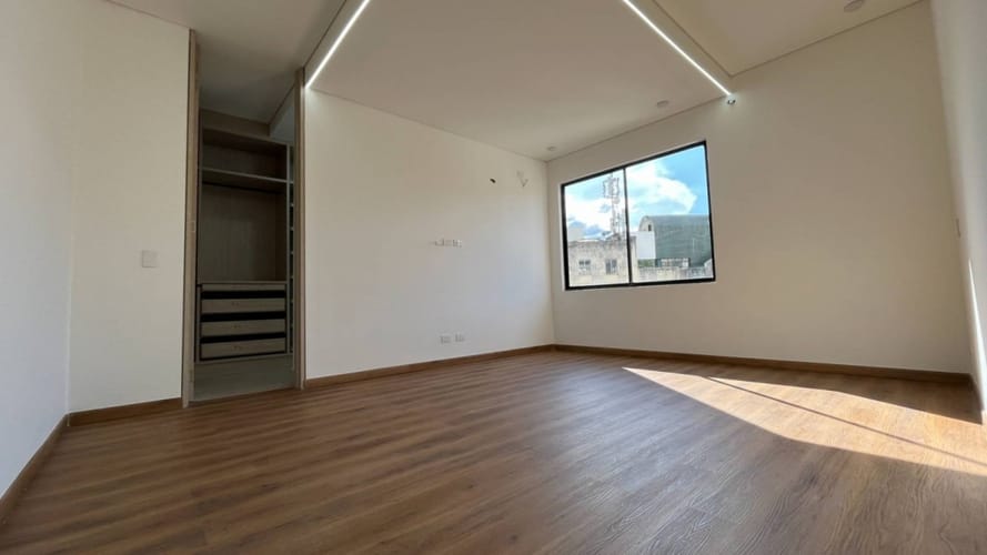 Apartamento de 3 alcobas en venta en Santa Teresita, Cali, 240 m² · foto 12 de 24