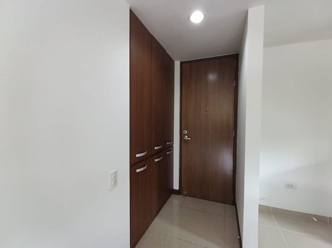 Apartamento de 2 alcobas en arriendo en Loma Del Esmeraldal, Envigado, 80 m² · foto 10 de 20