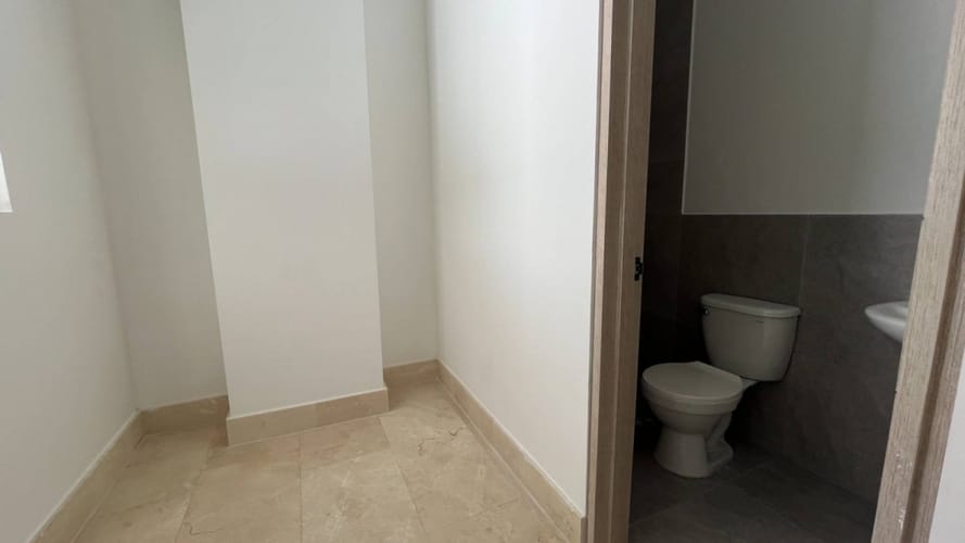 Apartamento de 3 alcobas en venta en Santa Teresita, Cali, 240 m² · foto 14 de 24