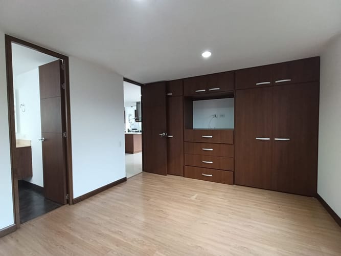 Apartamento de 2 alcobas en arriendo en Loma Del Esmeraldal, Envigado, 80 m² · foto 15 de 20