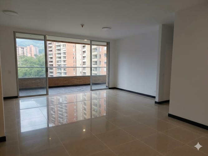 Apartamento de 3 alcobas en arriendo en La Florida, Medellín, 144 m² · foto 2 de 20