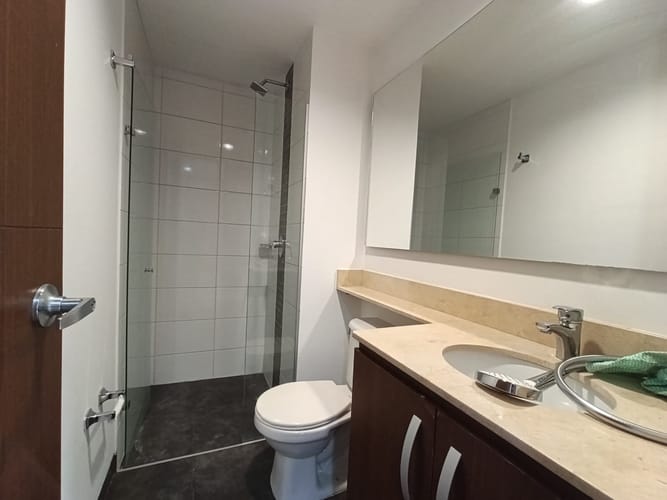 Apartamento de 2 alcobas en arriendo en Loma Del Esmeraldal, Envigado, 80 m² · foto 17 de 20