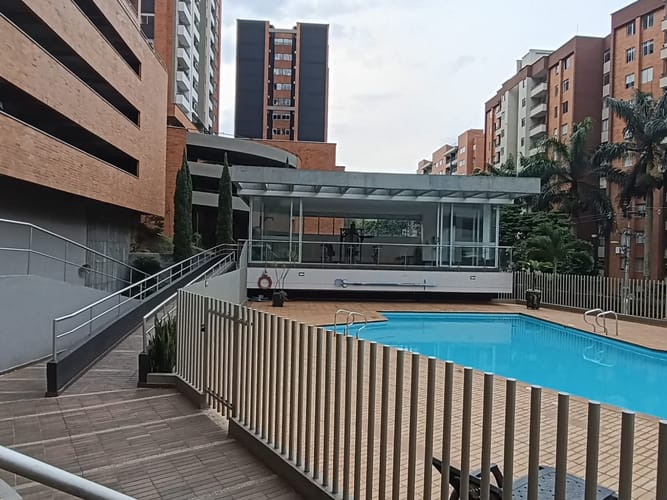 Apartamento de 2 alcobas en arriendo en Loma Del Esmeraldal, Envigado, 80 m² · foto 19 de 20
