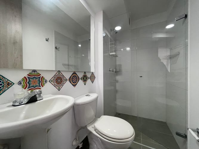 Apartamento de 3 alcobas en arriendo en Belén, Medellín, 67 m² · foto 8 de 17