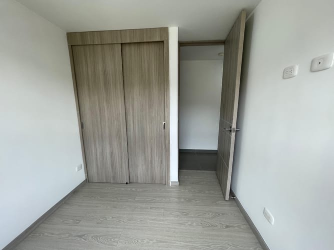 Apartamento de 3 alcobas en arriendo en Belén, Medellín, 67 m² · foto 11 de 17