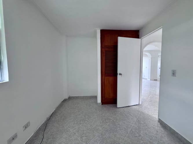 Apartamento de 3 alcobas en arriendo en El Dorado, Envigado, 86 m² · foto 9 de 15