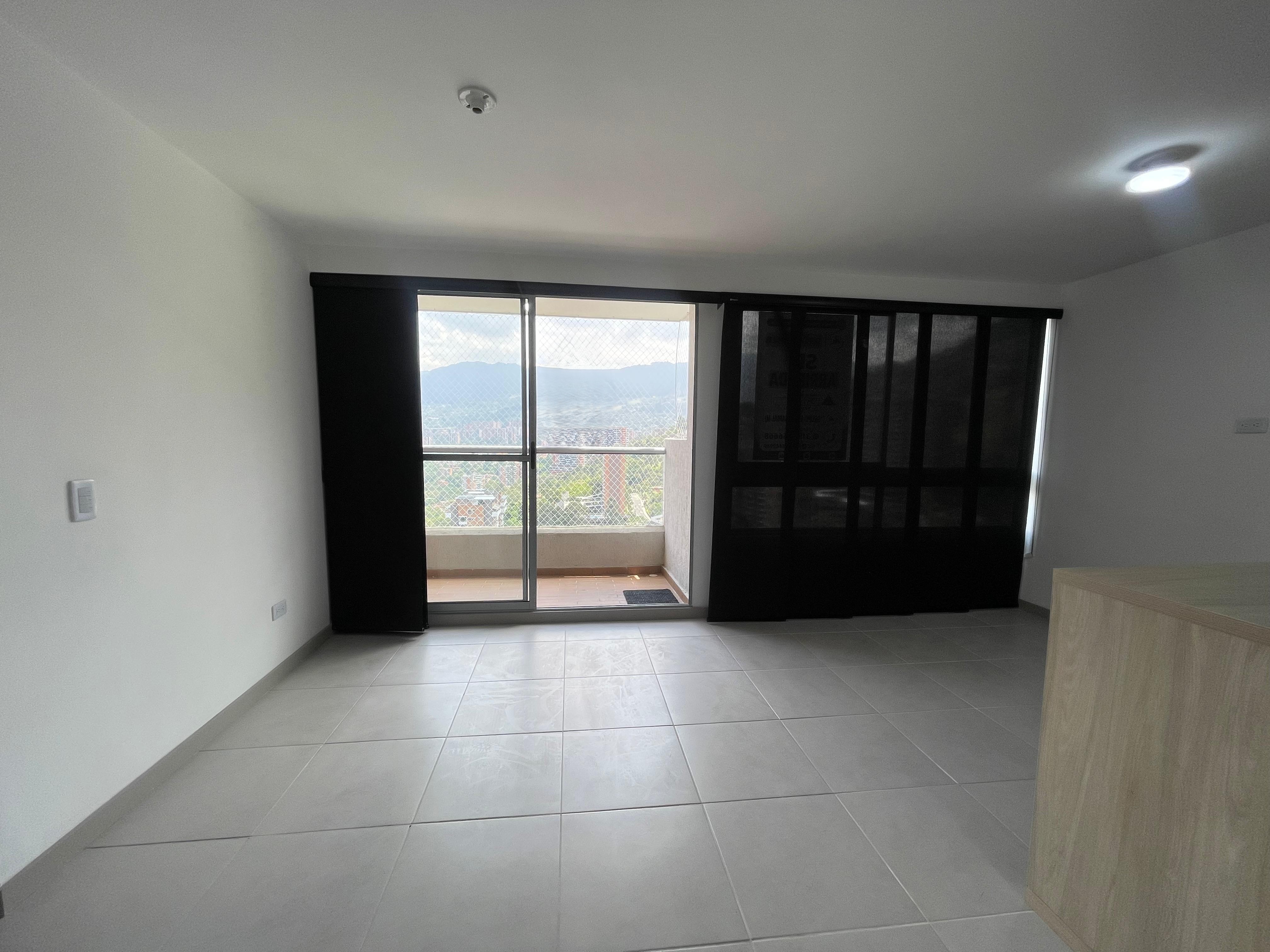 Apartamento en Arriendo en Señorial, Envigado