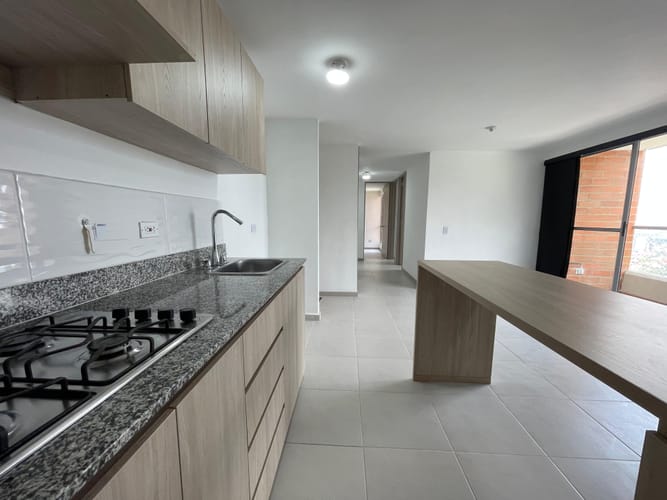 Apartamento de 3 alcobas en arriendo en Señorial, Envigado, 65 m² · foto 5 de 18