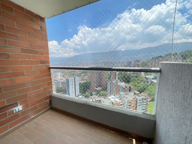 Apartamento de 3 alcobas en arriendo en Señorial, Envigado, 65 m² · foto 7 de 18