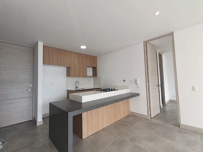 Apartamento de 2 alcobas en arriendo en El Poblado, Medellín, 89 m² · foto 6 de 14