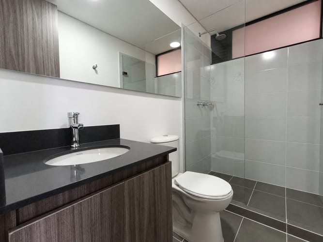 Apartamento de 2 alcobas en arriendo en Vía Las Palmas, Medellín, 69 m² · foto 13 de 20