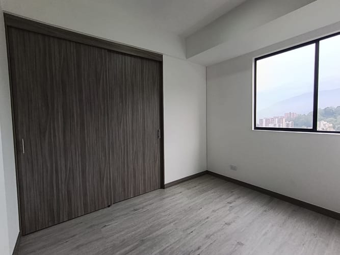 Apartamento de 2 alcobas en arriendo en Vía Las Palmas, Medellín, 69 m² · foto 15 de 20