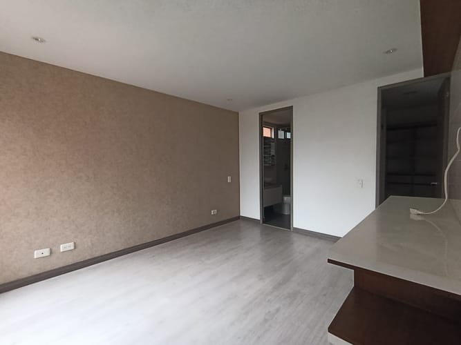 Apartamento de 3 alcobas en arriendo en Loma De La Doctora, Sabaneta, 140 m² · foto 10 de 20