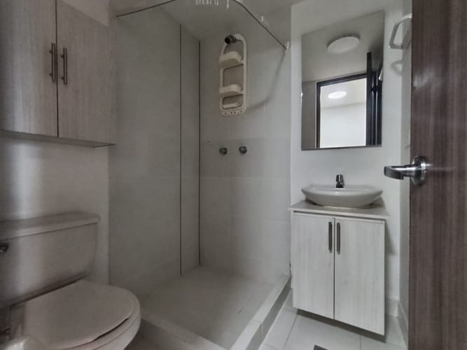 Apartamento de 3 alcobas en arriendo en Loma De La Doctora, Sabaneta, 140 m² · foto 17 de 20