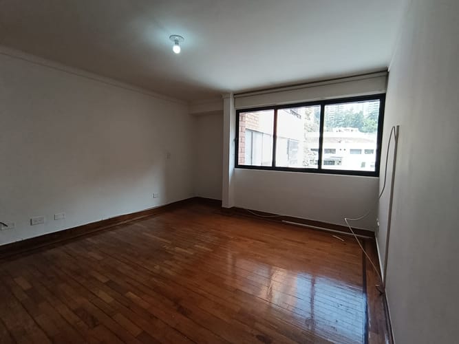 Apartamento de 3 alcobas en arriendo en El Poblado, Medellín, 148 m² · foto 9 de 19