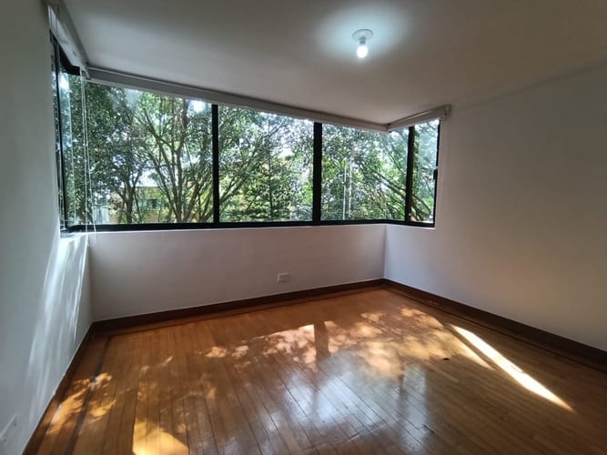 Apartamento de 3 alcobas en arriendo en El Poblado, Medellín, 148 m² · foto 16 de 19