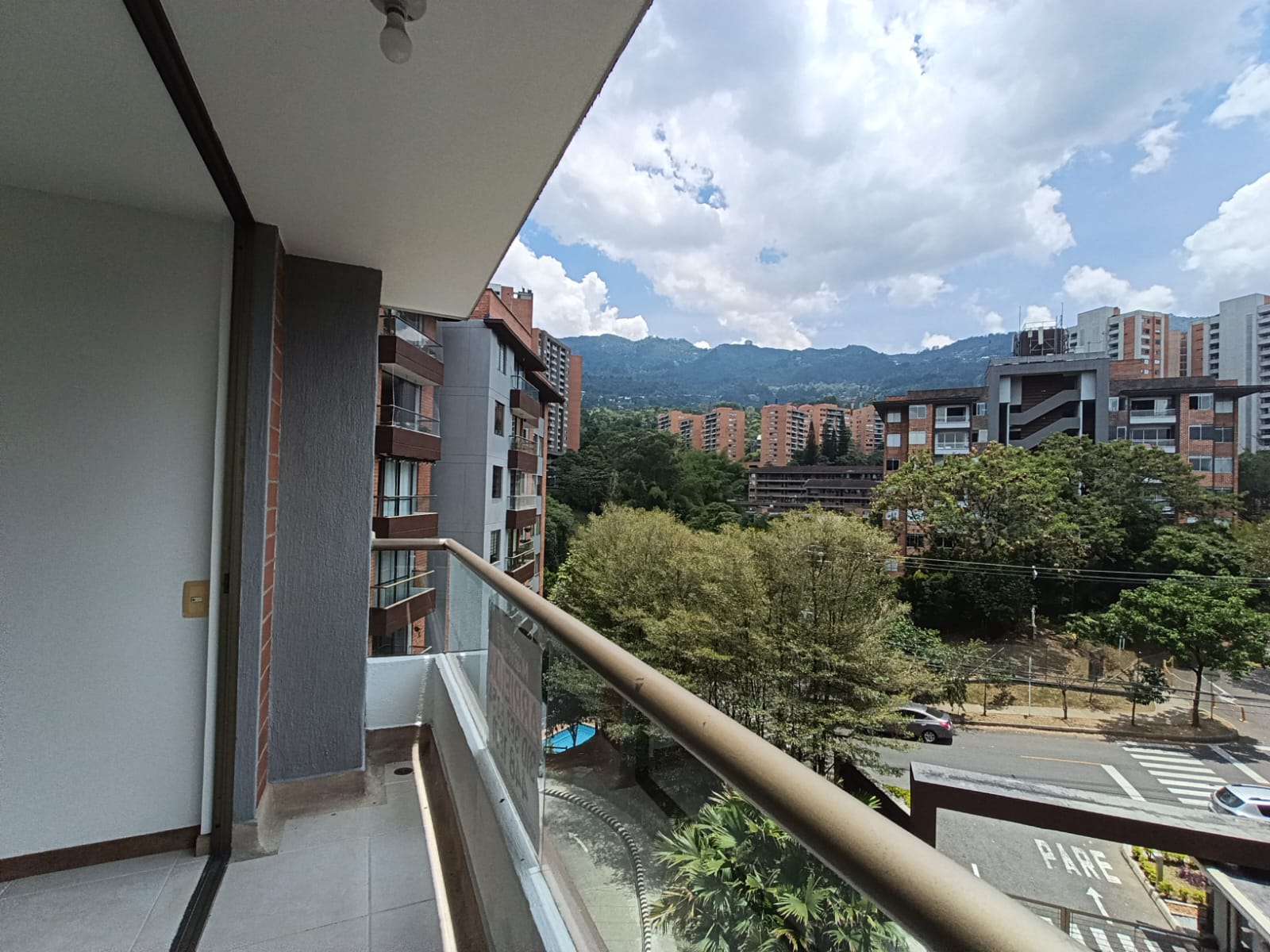 Apartamento en Arriendo en Loma del Esmeraldal, Envigado